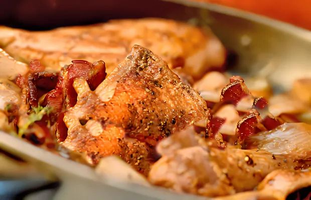 Oven-Baked Chicken with Bacon Recipe — Juicy & Crispy
