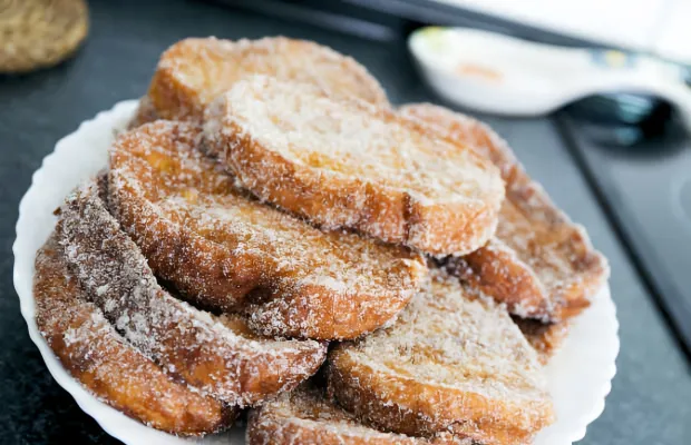 Portuguese Sweet Bread Rabanadas — Golden Nostalgic Treat